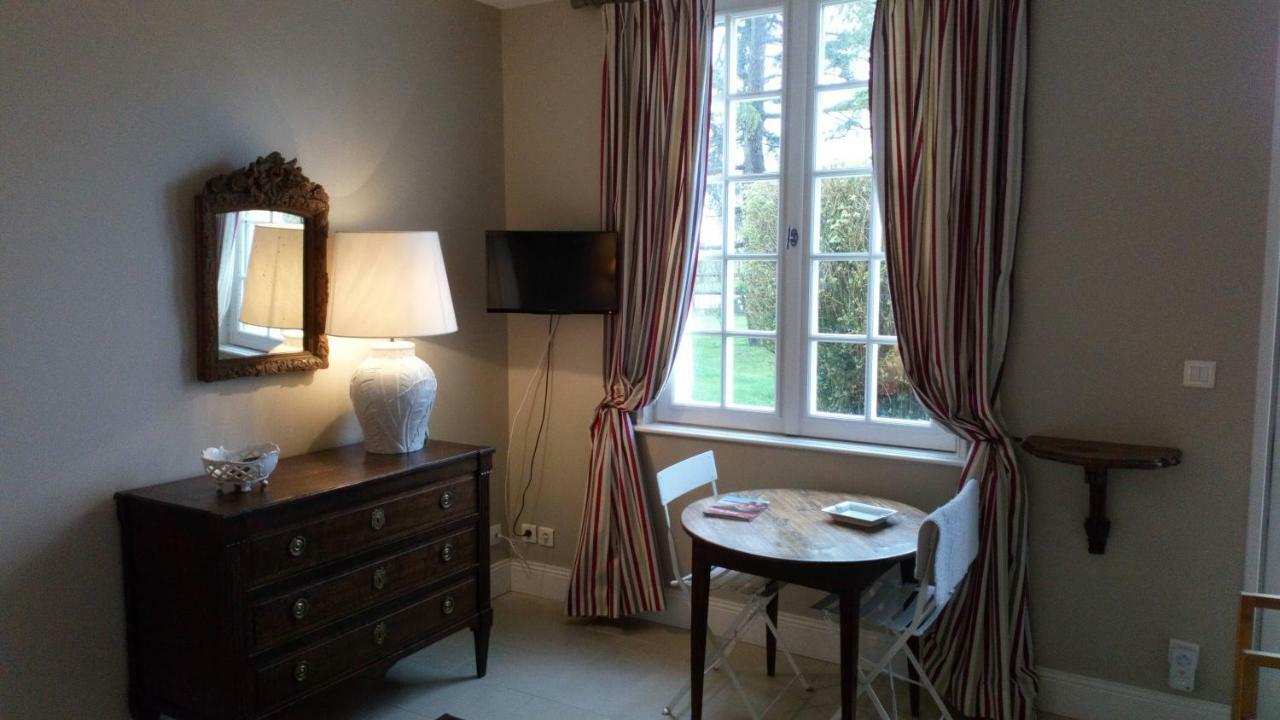 Chambre d'hotes de la Vallee Montaure Extérieur photo